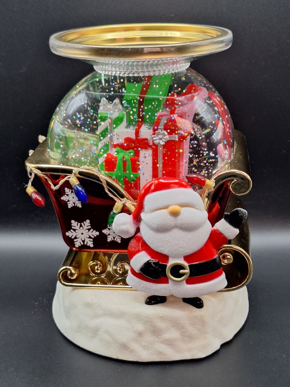 Bath & Body Works Santa's Sleigh Light-up Globe 3-Wick Candle Holder (Very Good)